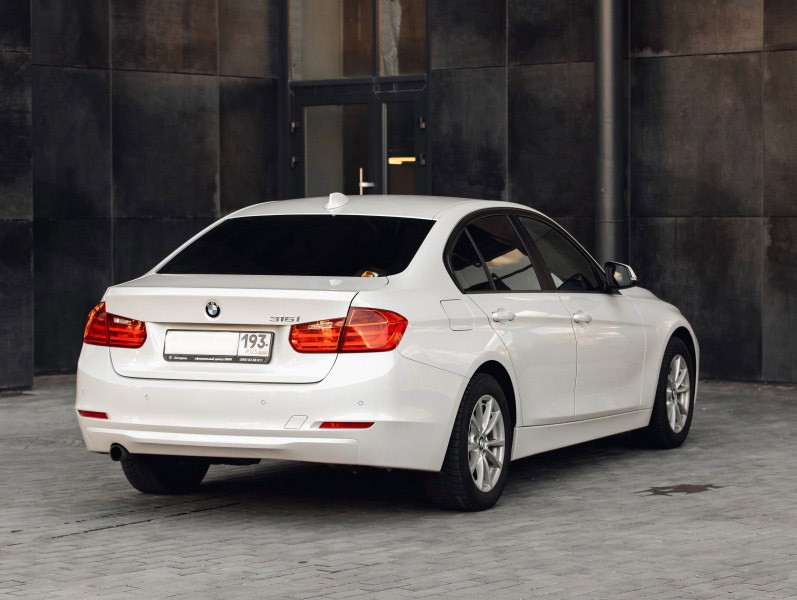 BMW 3 Series, 2015