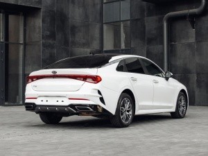 Kia K5, 2021